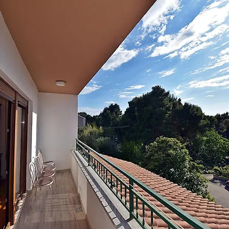 アパート In Near Gortan Cove *